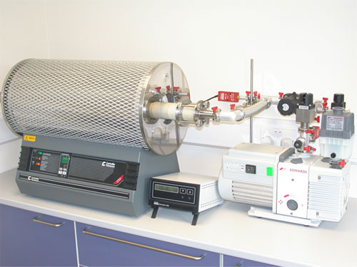 Carbolite Tube Furncace and Edwards Vacuum System
